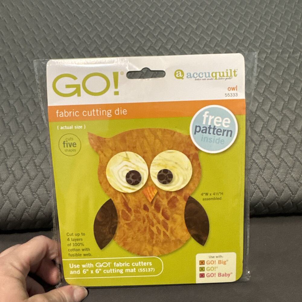 55333 - Accuquilt GO Owl fabric cutting die